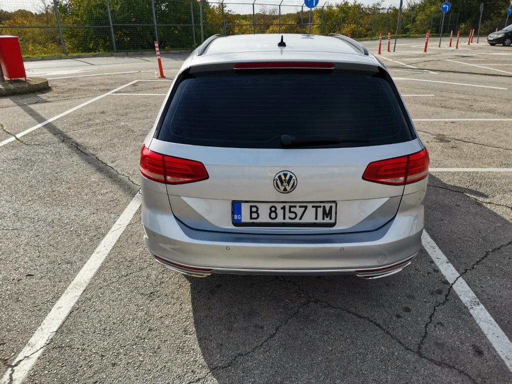 VW Passat 2.0 TDI, снимка 5 - Автомобили и джипове - 54356522