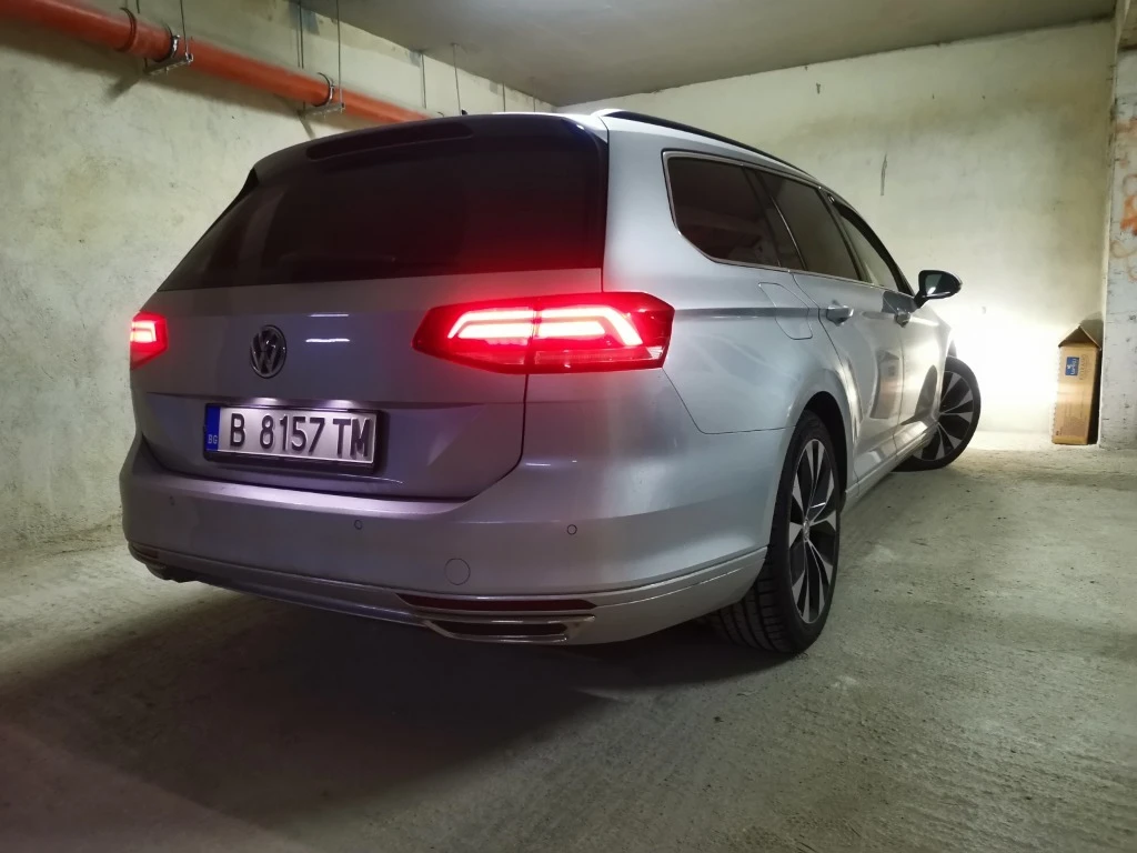 VW Passat 2.0 TDI, снимка 7 - Автомобили и джипове - 54356522