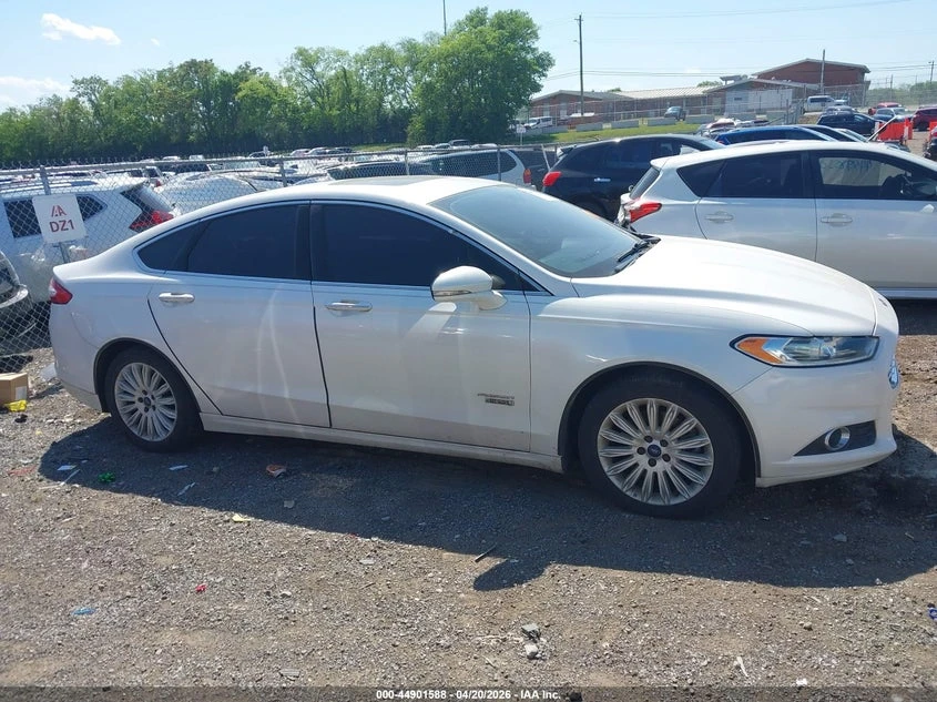 Ford Fusion Energi Se Luxury * КРАЙНА ЦЕНА* , снимка 13 - Автомобили и джипове - 54488211