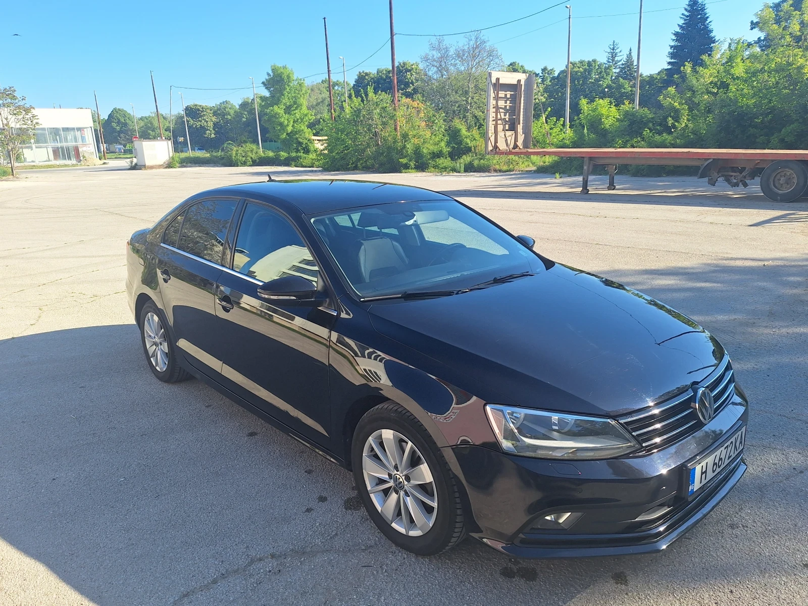 VW Jetta, снимка 6 - Автомобили и джипове - 54573318