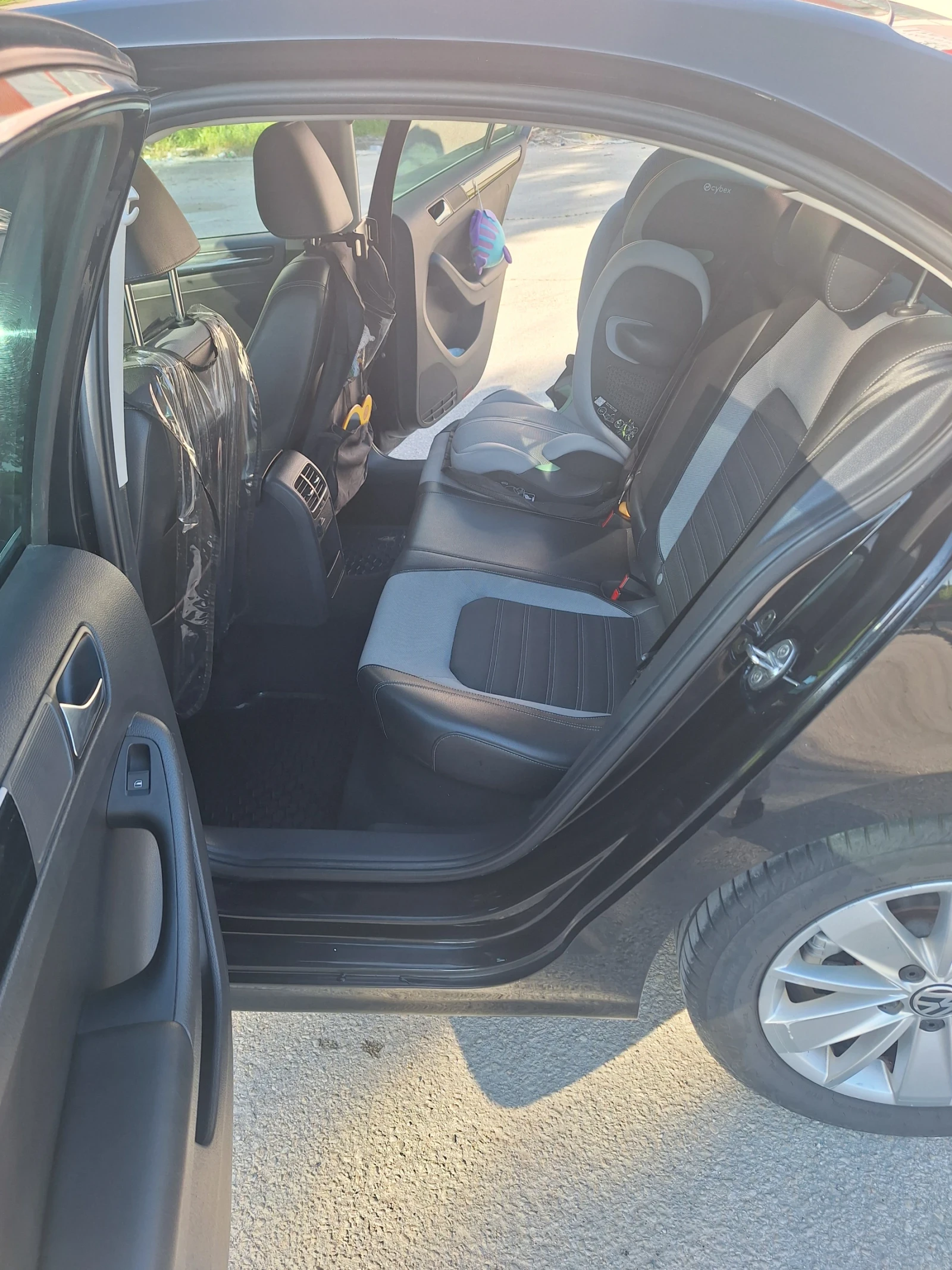 VW Jetta, снимка 13 - Автомобили и джипове - 54573318