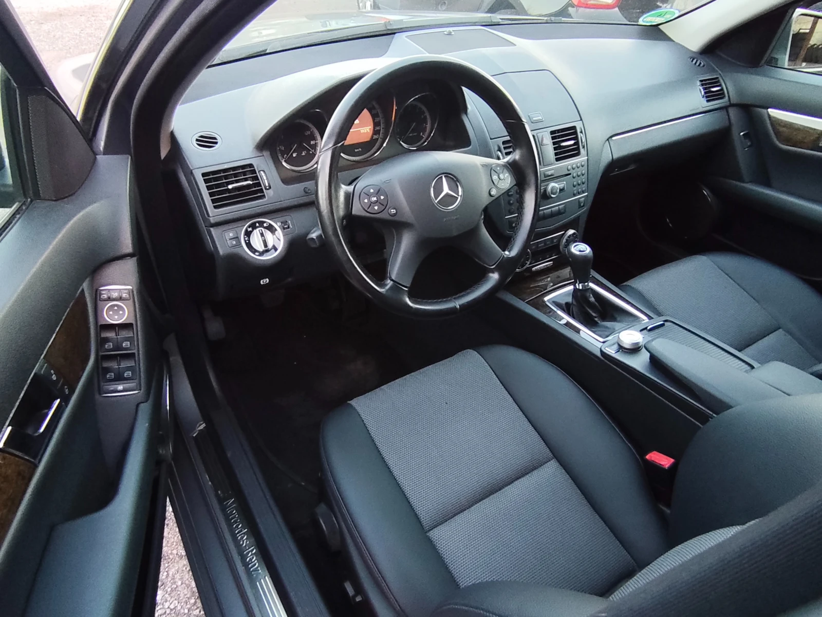 Mercedes-Benz C 200 i 184k.c. Euro 5, снимка 9 - Автомобили и джипове - 54931394