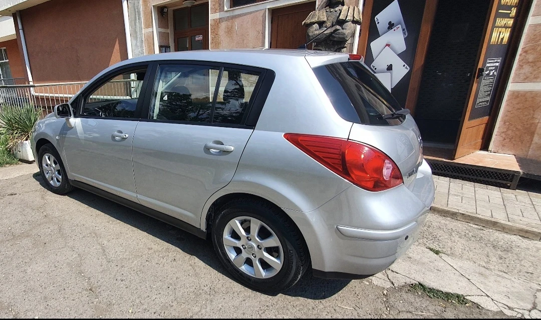 Nissan Tiida C11, снимка 5 - Автомобили и джипове - 55283743