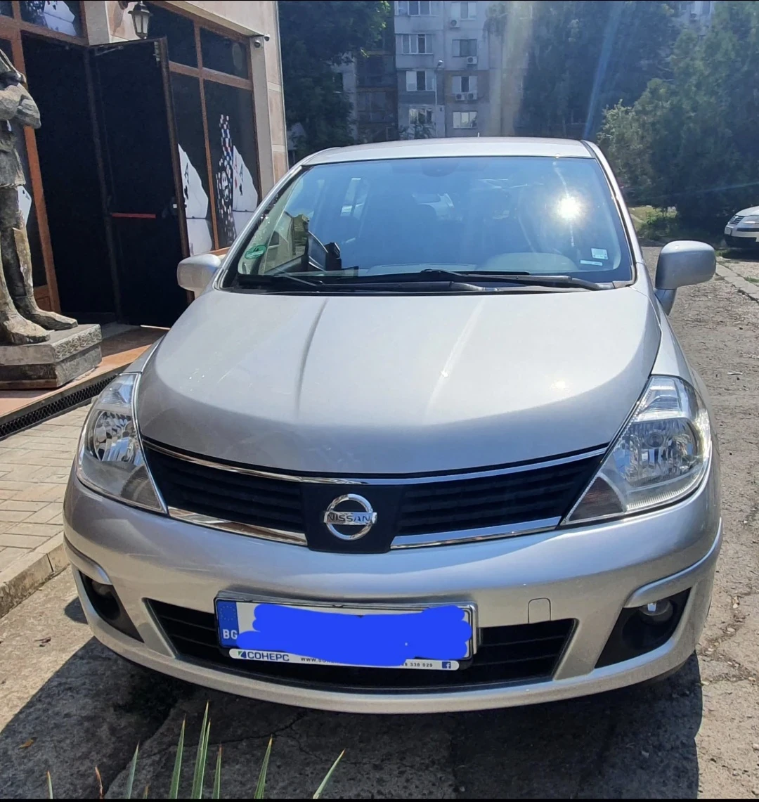 Nissan Tiida C11