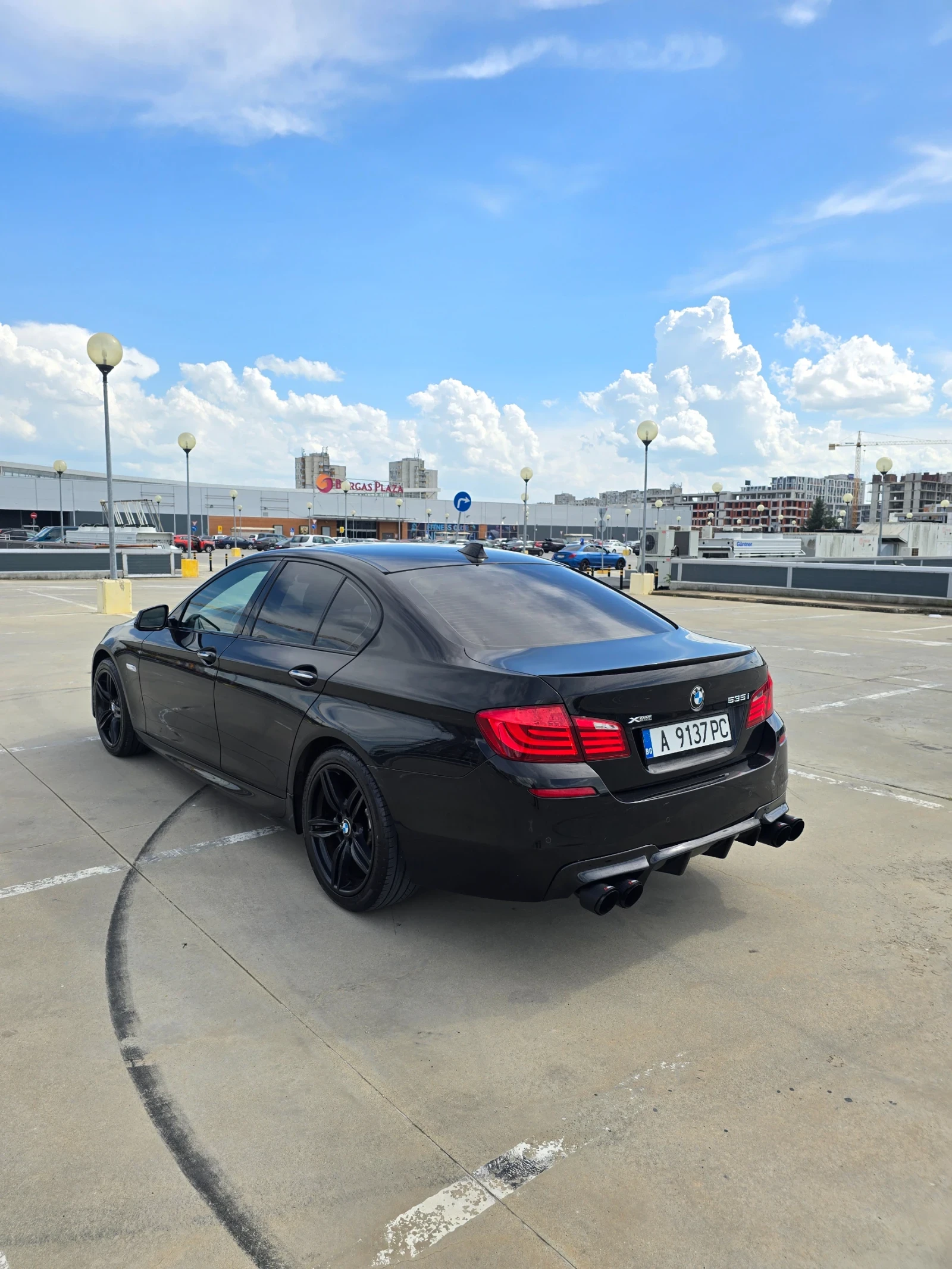 BMW 535 3.5i, снимка 4 - Автомобили и джипове - 55361610