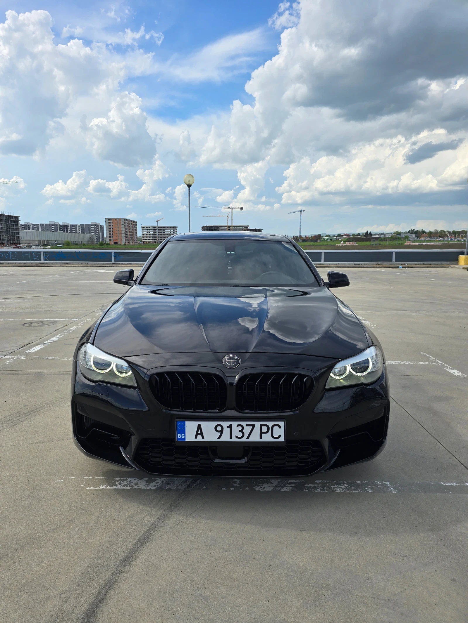 BMW 535 3.5i, снимка 2 - Автомобили и джипове - 55361610