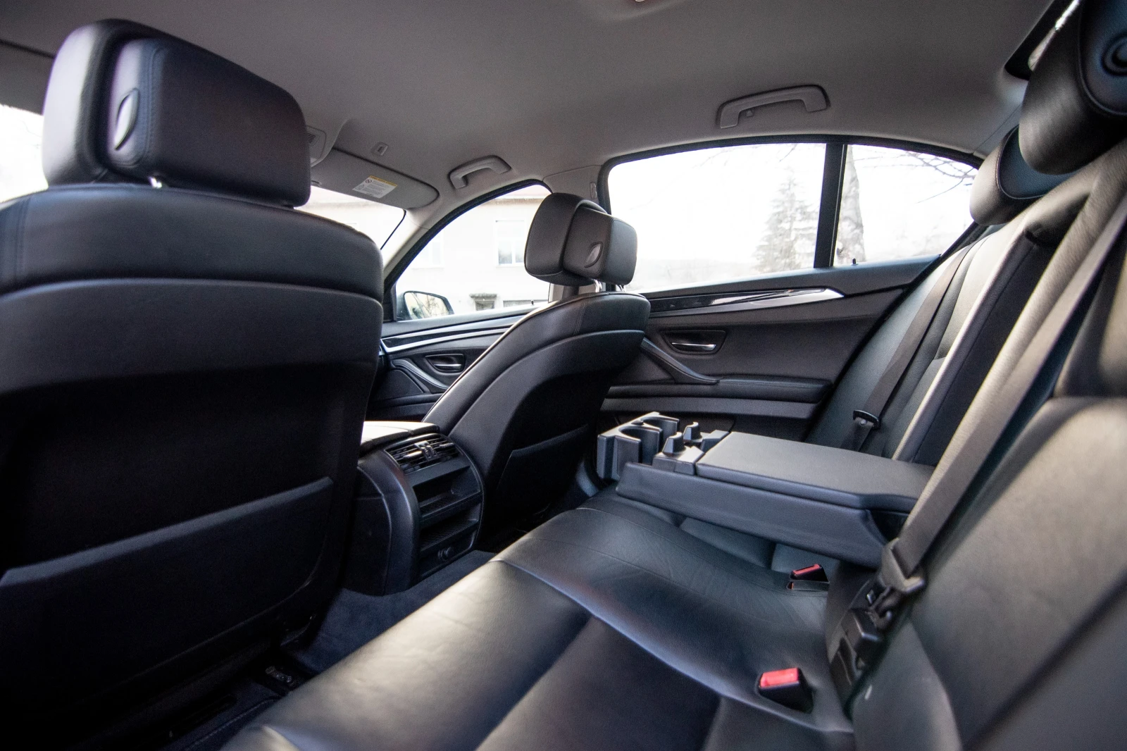 BMW 520 M-pack, снимка 10 - Автомобили и джипове - 56135839
