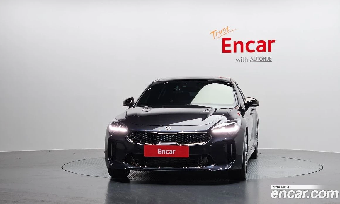 Kia Stinger 3.3 Turbo AWD GT, снимка 3 - Автомобили и джипове - 55676733