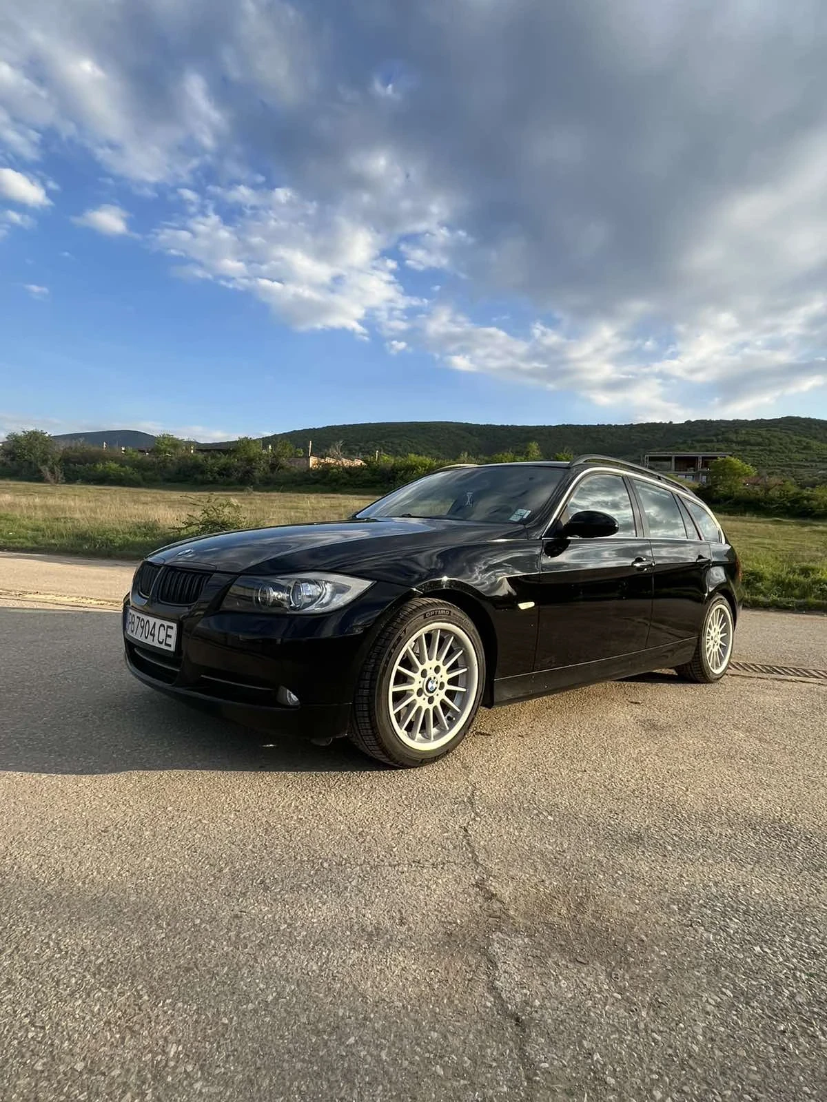 BMW 330, снимка 2 - Автомобили и джипове - 55728032
