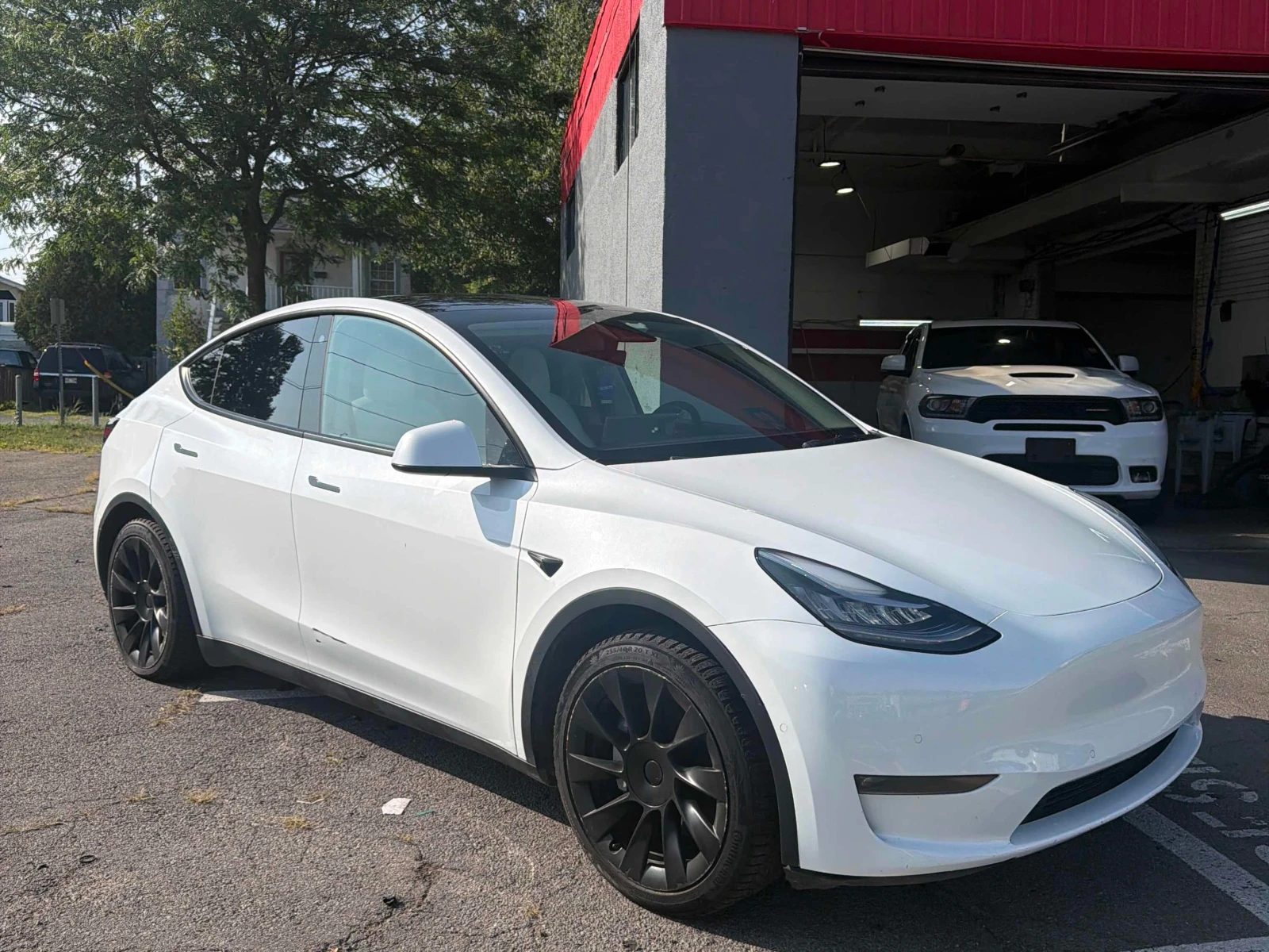 Tesla Model Y * Long Range * CARFAX * ОПЦИЯ ЗА ФИНАНСИРАНЕ, снимка 13 - Автомобили и джипове - 55827382