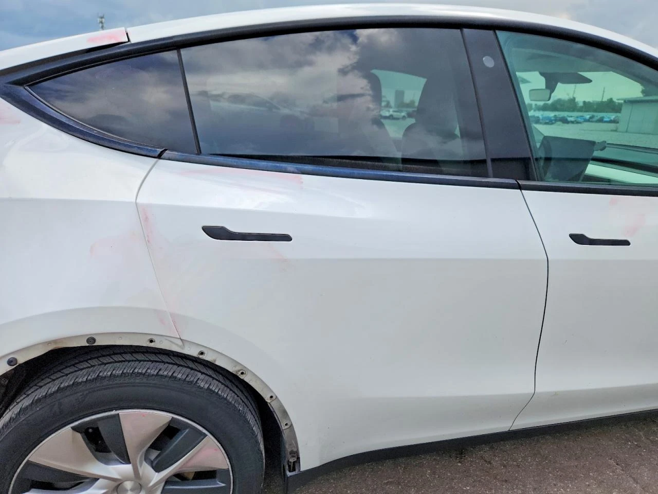 Tesla Model Y LONG RANGE DUAL MOTOR AWD ТЕРМОПОМПА* , снимка 10 - Автомобили и джипове - 55949852