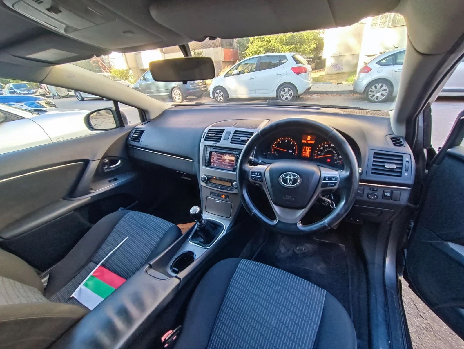 Toyota Avensis 2.0 D4D 126 к.с, снимка 7 - Автомобили и джипове - 56260336