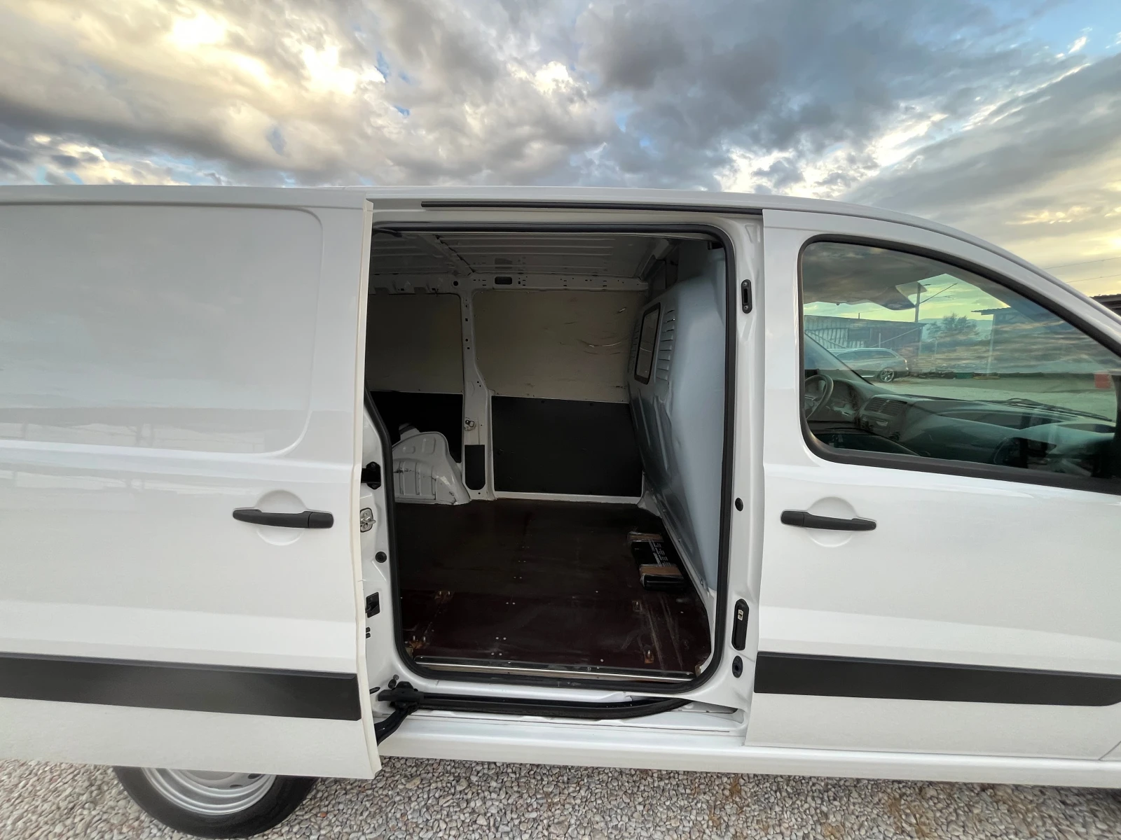 Peugeot Expert 2.0HDI, 136ck, ������ | Mobile.bg � ����������� 9