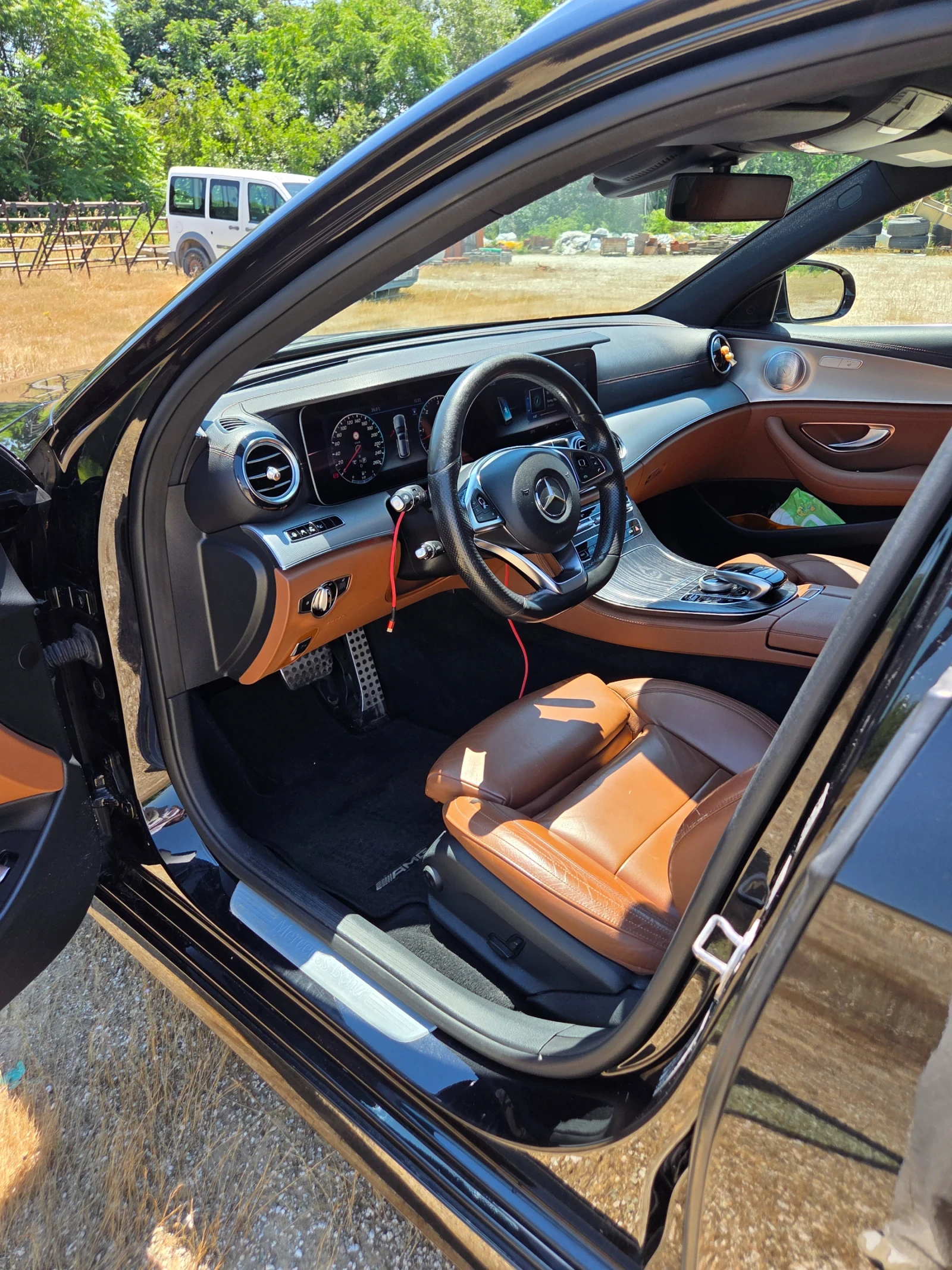 Mercedes-Benz E 350, снимка 4 - Автомобили и джипове - 56625943