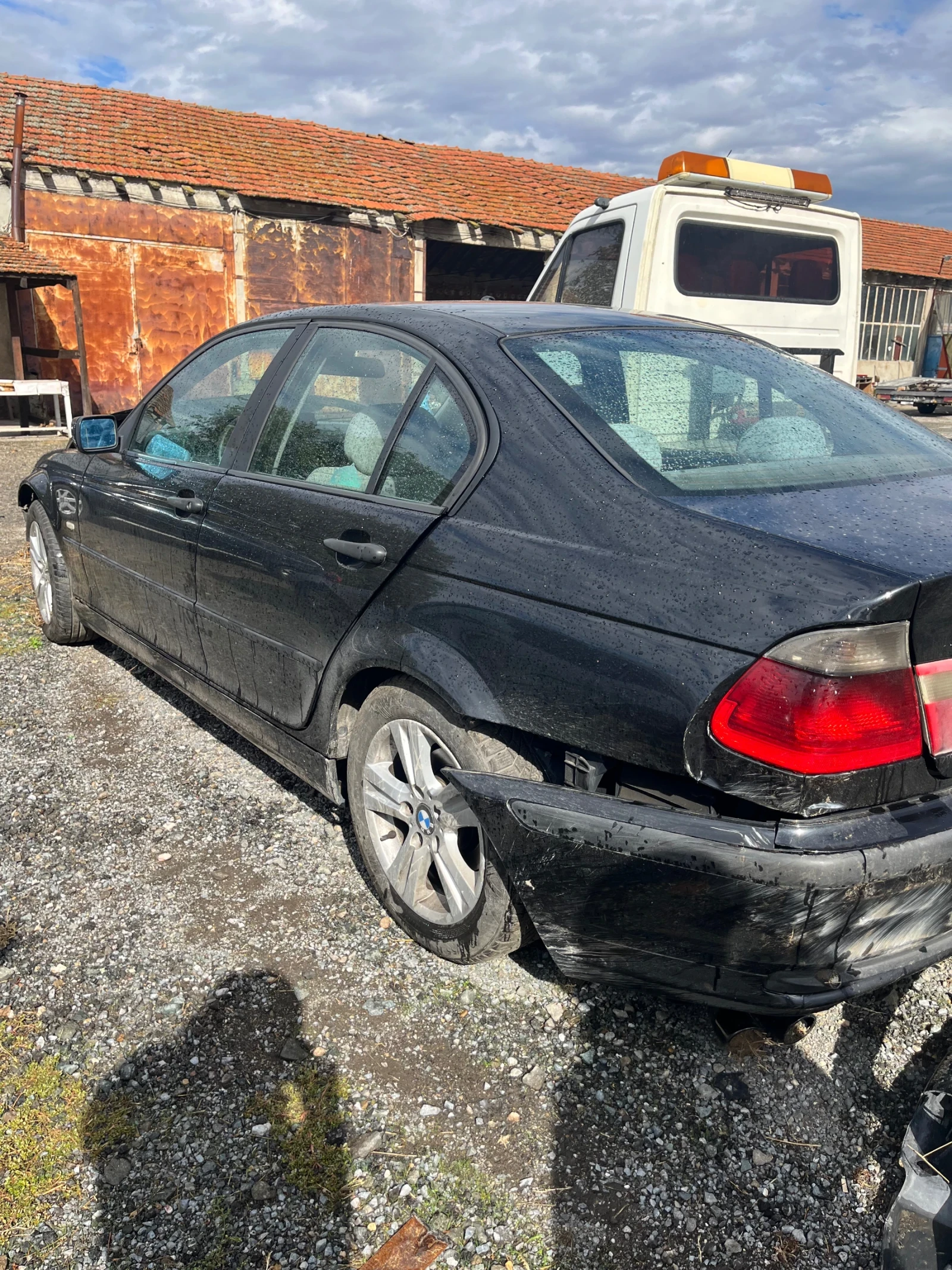BMW 320, снимка 2 - Автомобили и джипове - 56659689