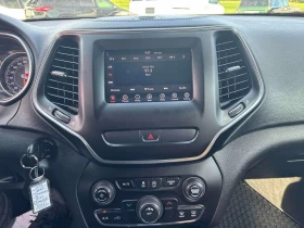 Jeep Cherokee * North * CARFAX * ����� �� ����������� | Mobile.bg � ����� ������ 9