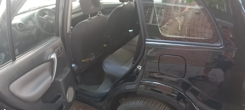 Toyota Rav4, снимка 3 - Автомобили и джипове - 52849733