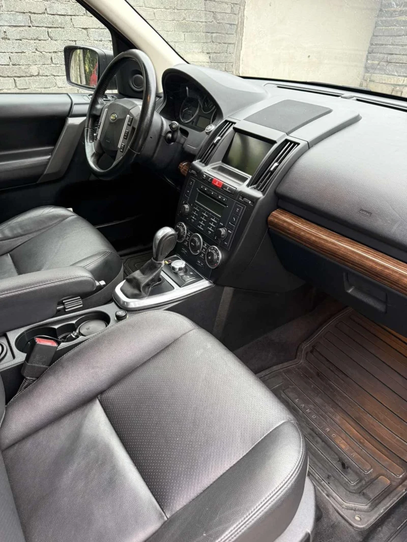 Land Rover Freelander, снимка 10 - Автомобили и джипове - 52056496