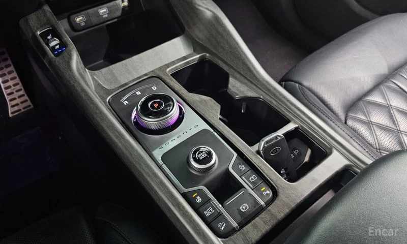 Kia Sorento, снимка 9 - Автомобили и джипове - 52964688