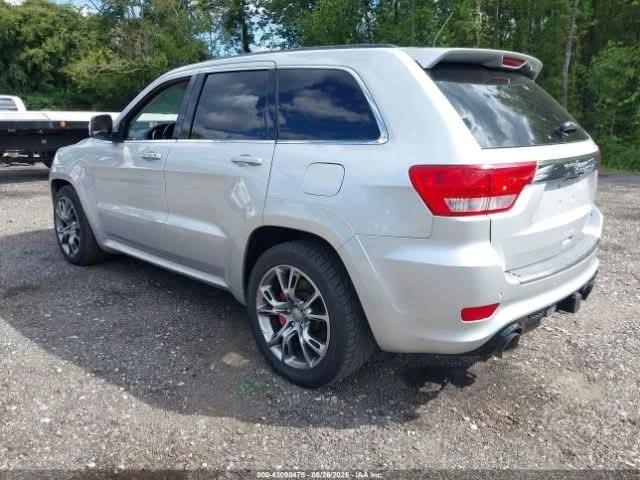 Jeep Grand cherokee 6.4 SRT - изображение 3