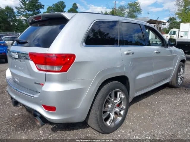Jeep Grand cherokee 6.4 SRT - изображение 9