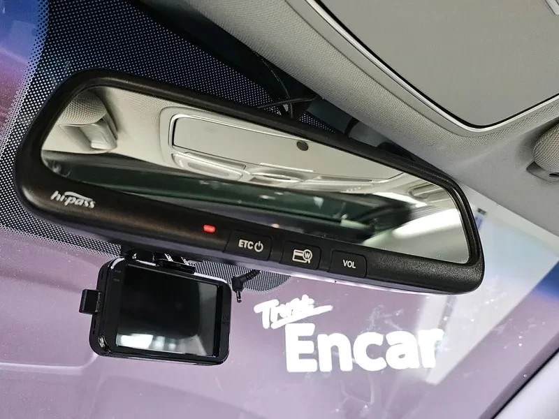 Kia Sorento 2.0 2WD, снимка 17 - Автомобили и джипове - 54264123