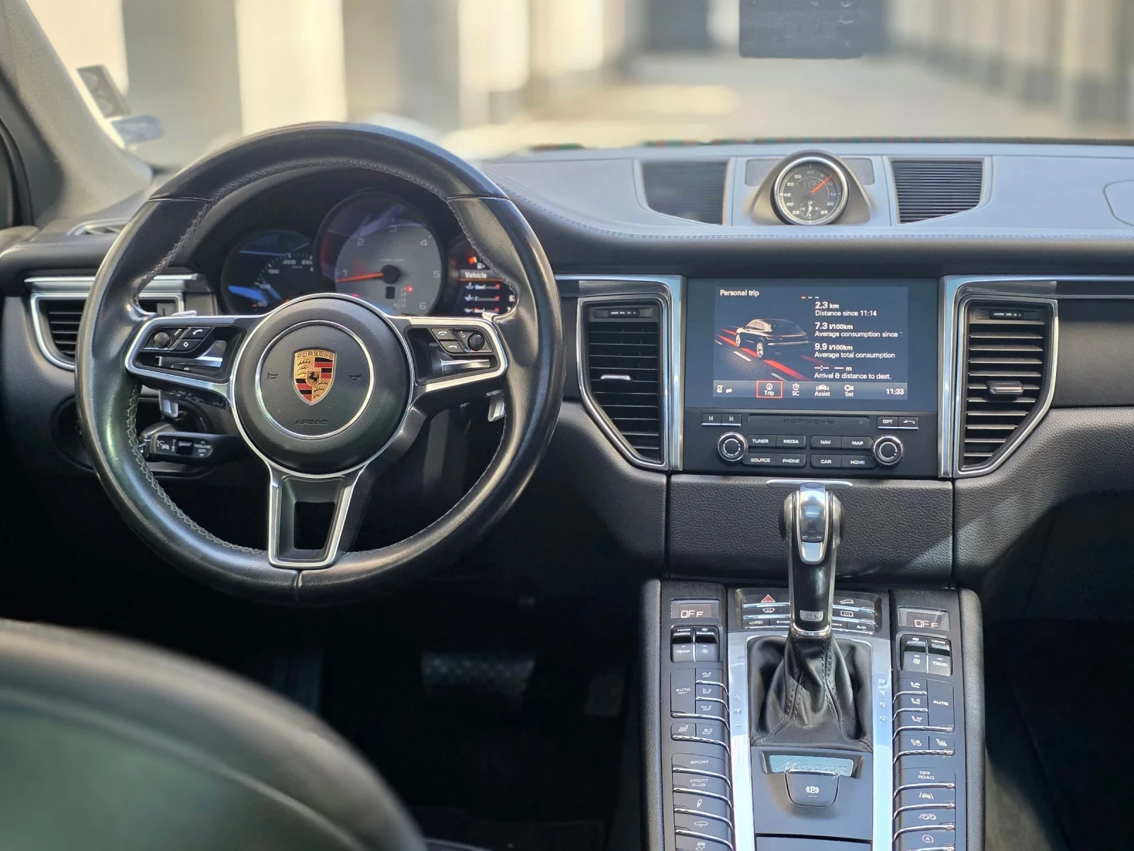 Porsche Macan Porsche Macan S 3.0D/PDK/Distronic+ /Chrono/Panora - изображение 10