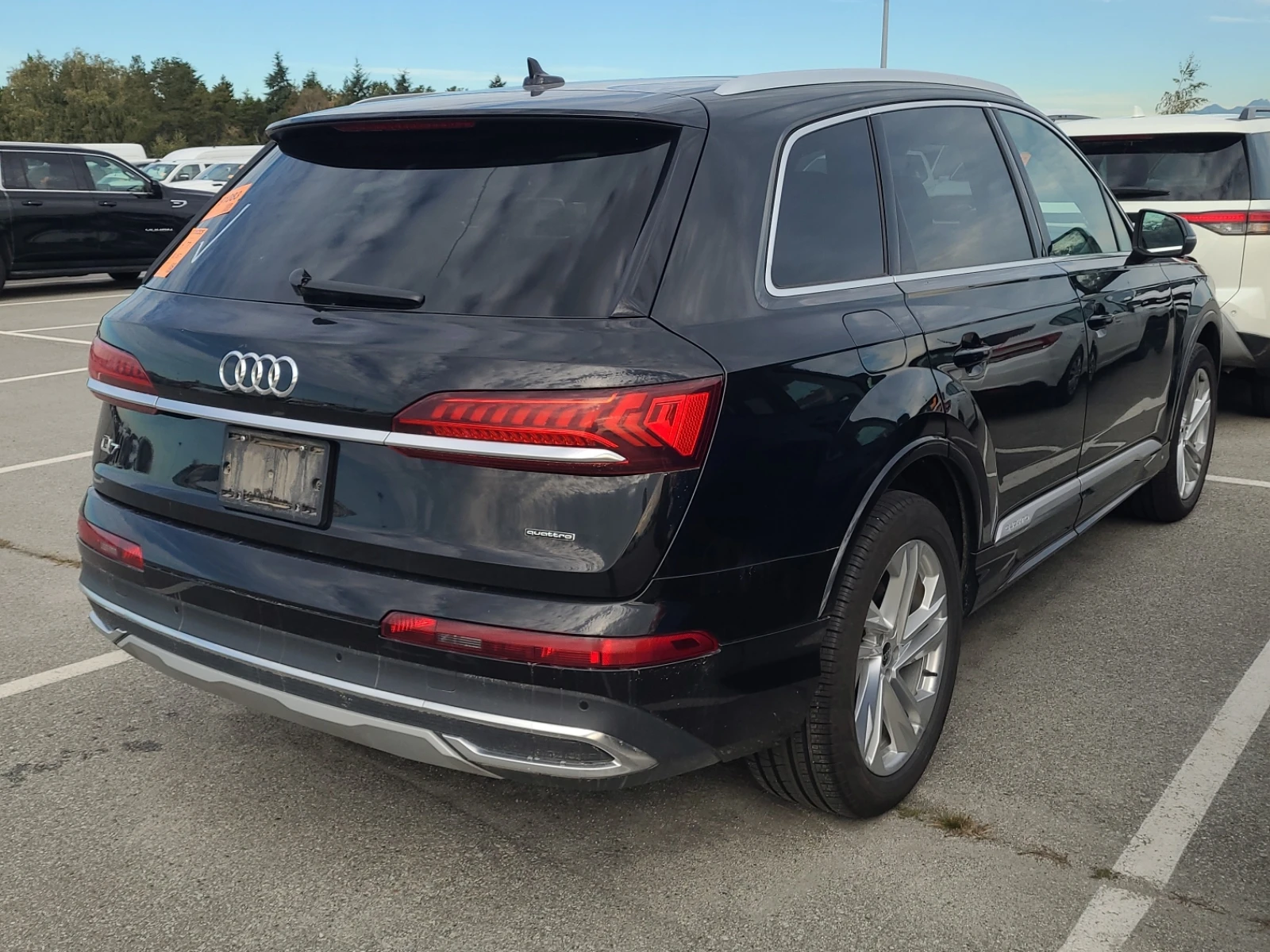 Audi Q7 * CARFAX * БЕЗ ПЪРВОНАЧАЛНА ВНОСКА - изображение 4