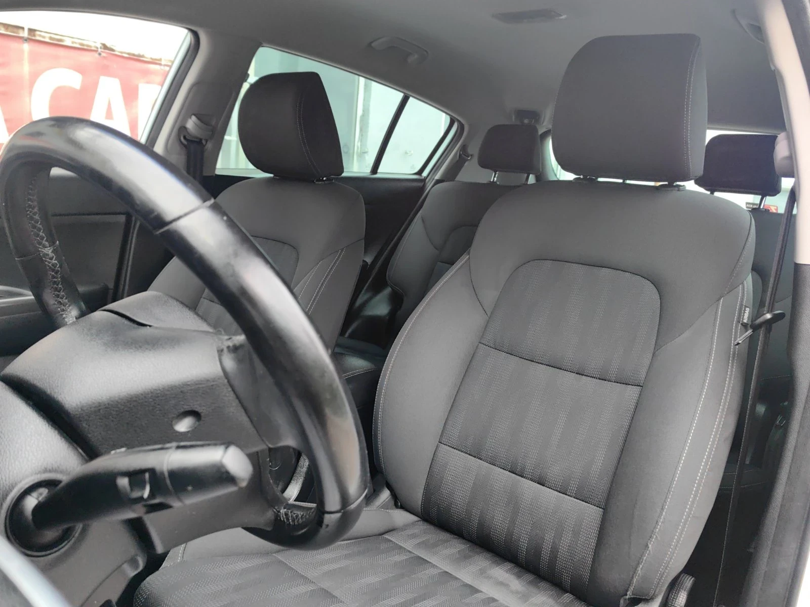 Kia Sportage 1.6i-132к.с Cool 2WD  - изображение 8