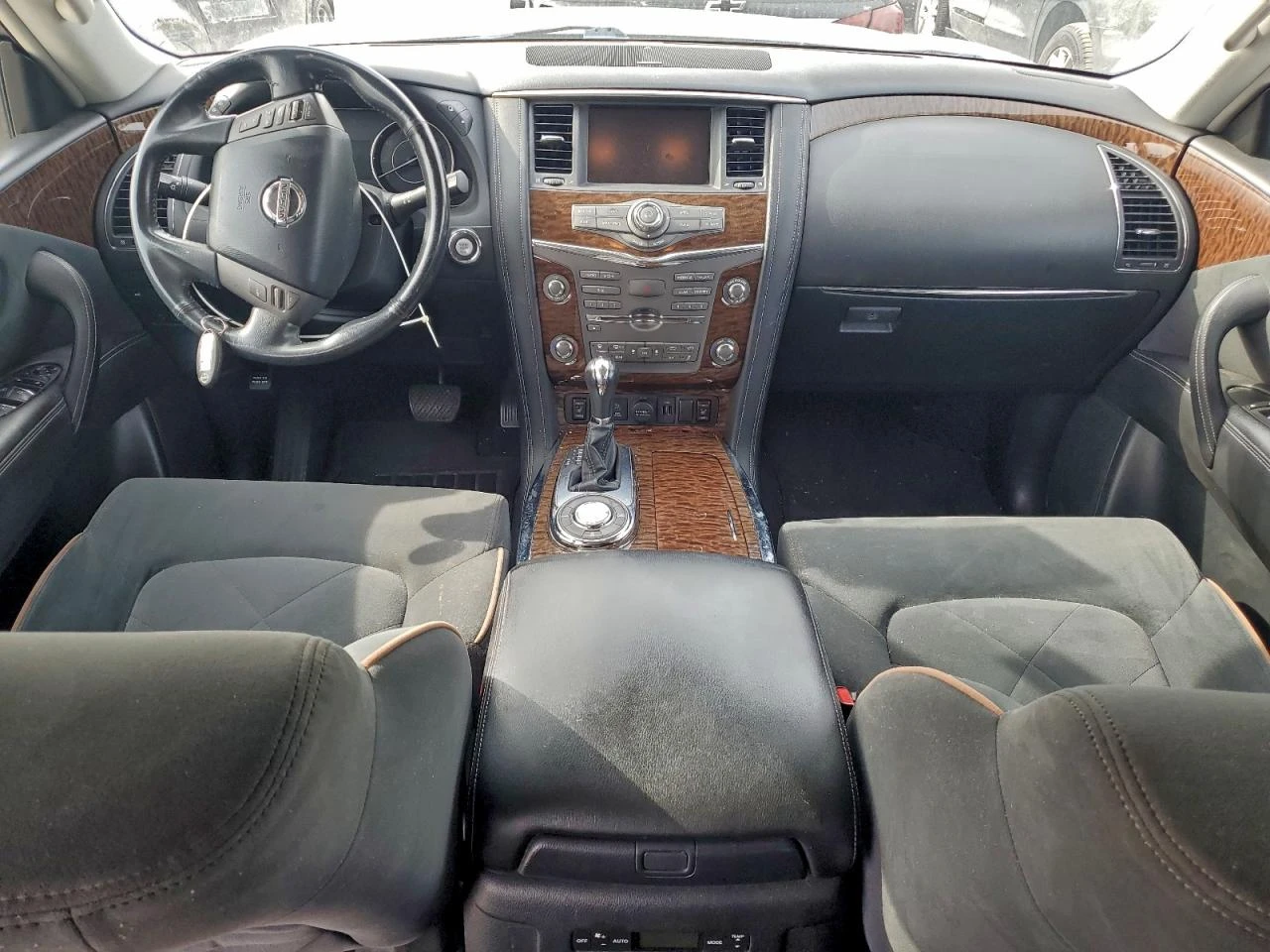 Nissan Armada  - изображение 8