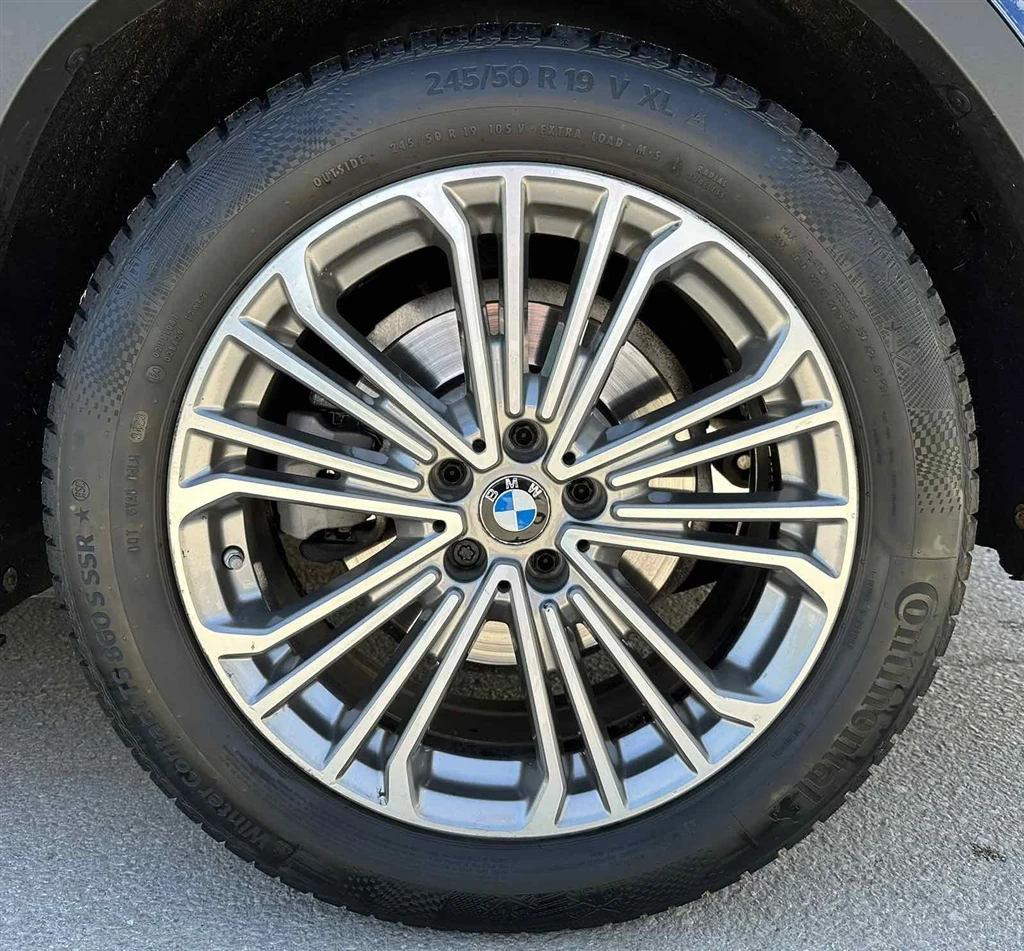 BMW X3 xDrive20i, снимка 5 - Автомобили и джипове - 54364620