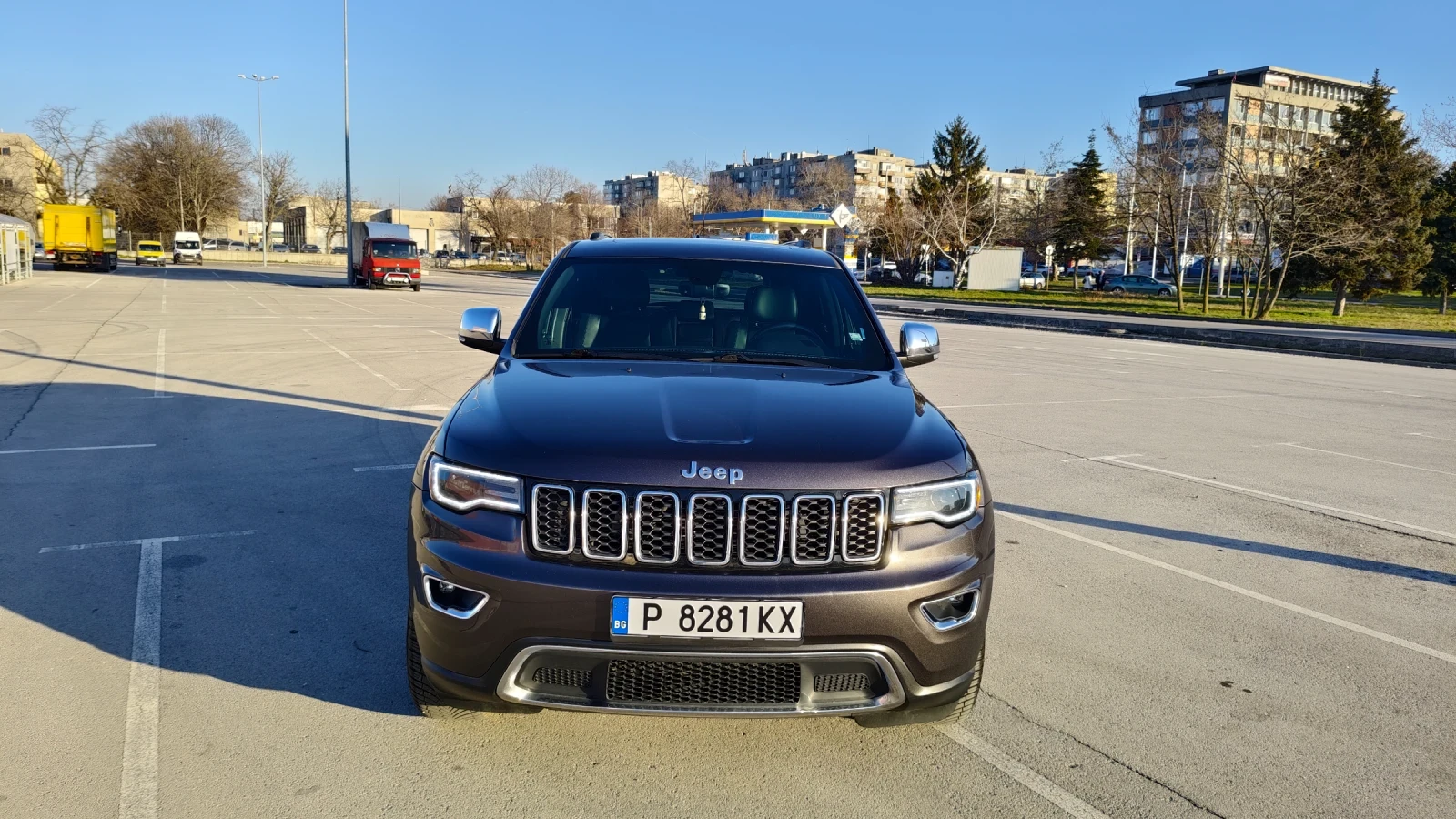 Jeep Grand cherokee WK2, снимка 2 - Автомобили и джипове - 54610033