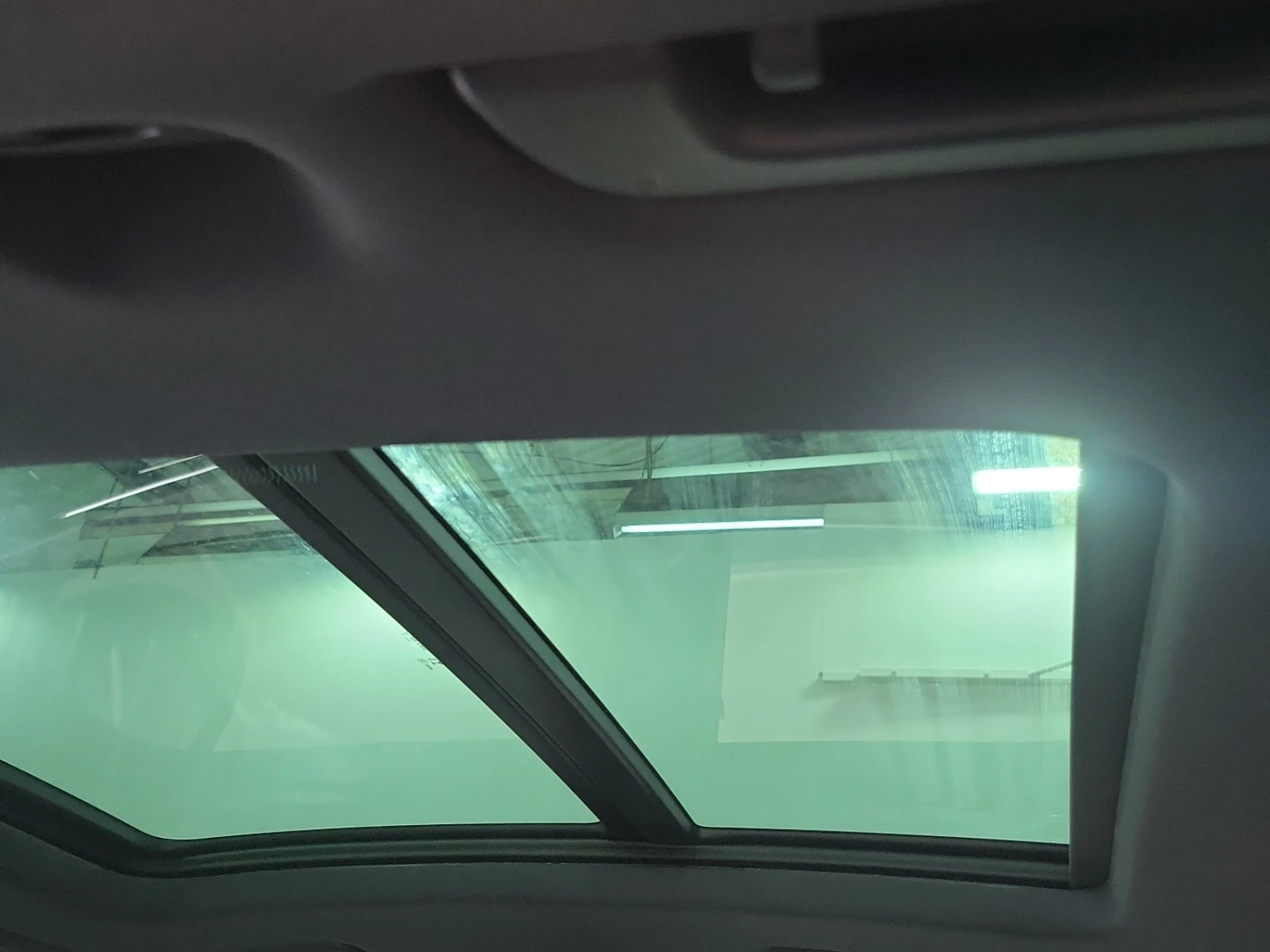 Audi Q8 Progressiv * Keyless * CARFAX * АВТО КРЕДИТ * , снимка 15 - Автомобили и джипове - 54804255