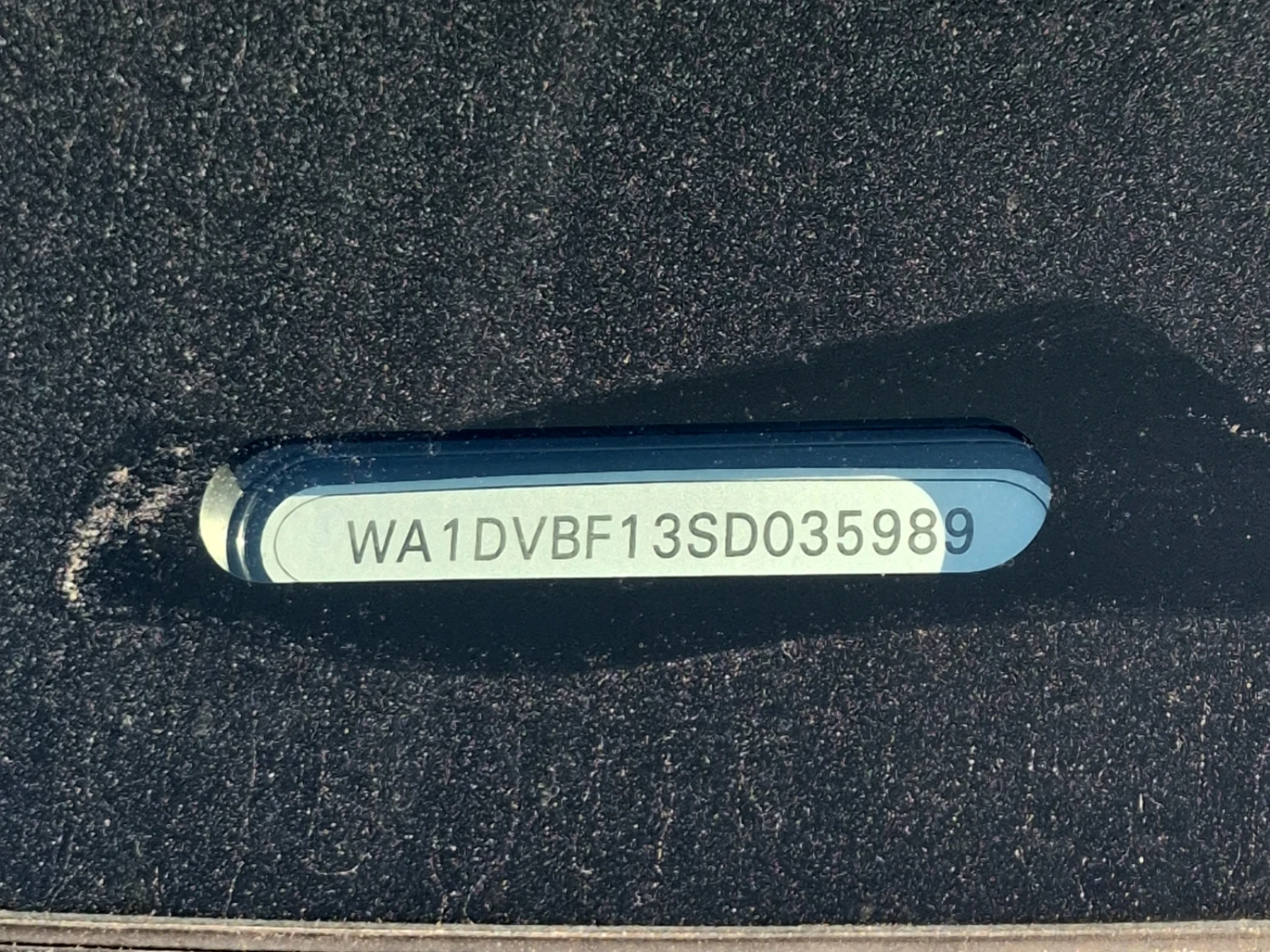 Audi Q8 Progressiv * Keyless * CARFAX * АВТО КРЕДИТ * , снимка 17 - Автомобили и джипове - 54804255
