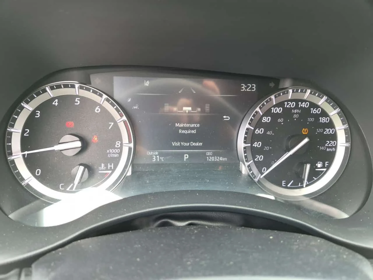 Toyota Highlander XSE  CARFAX, снимка 8 - Автомобили и джипове - 54869635