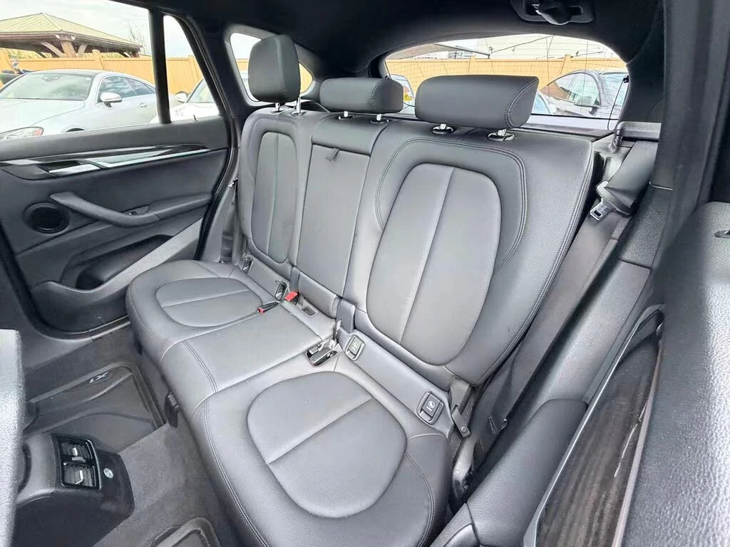 BMW X1 XDRIVE28I #PANO# #УНИКАТ# !FULL!, снимка 15 - Автомобили и джипове - 55135715