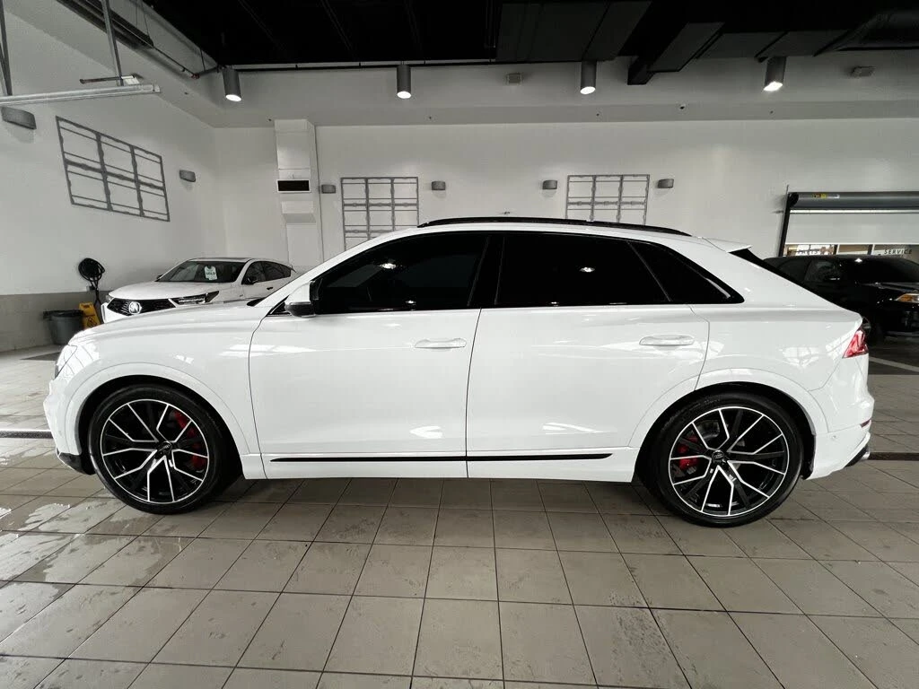 Audi SQ8 4.0T* BLACK OPTIC* МАСАЖ* ОБДУХВАНЕ* КРАЙНА ЦЕНА, снимка 7 - Автомобили и джипове - 55362714