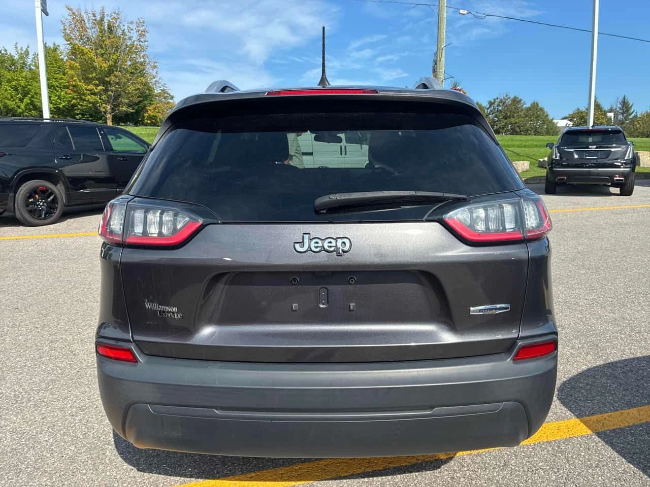 Jeep Cherokee * North * CARFAX * ОПЦИЯ ЗА ФИНАНСИРАНЕ, снимка 4 - Автомобили и джипове - 55668185