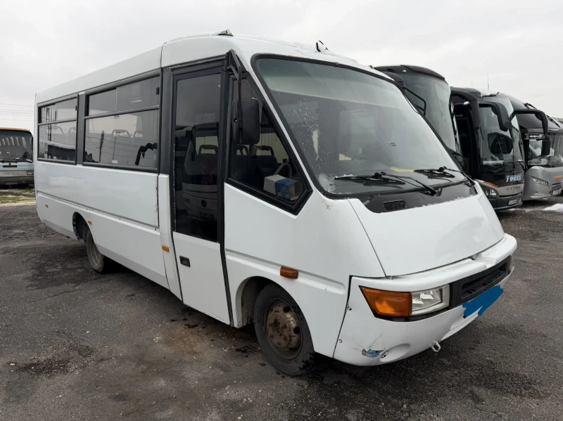 Iveco 50s13 25 места 