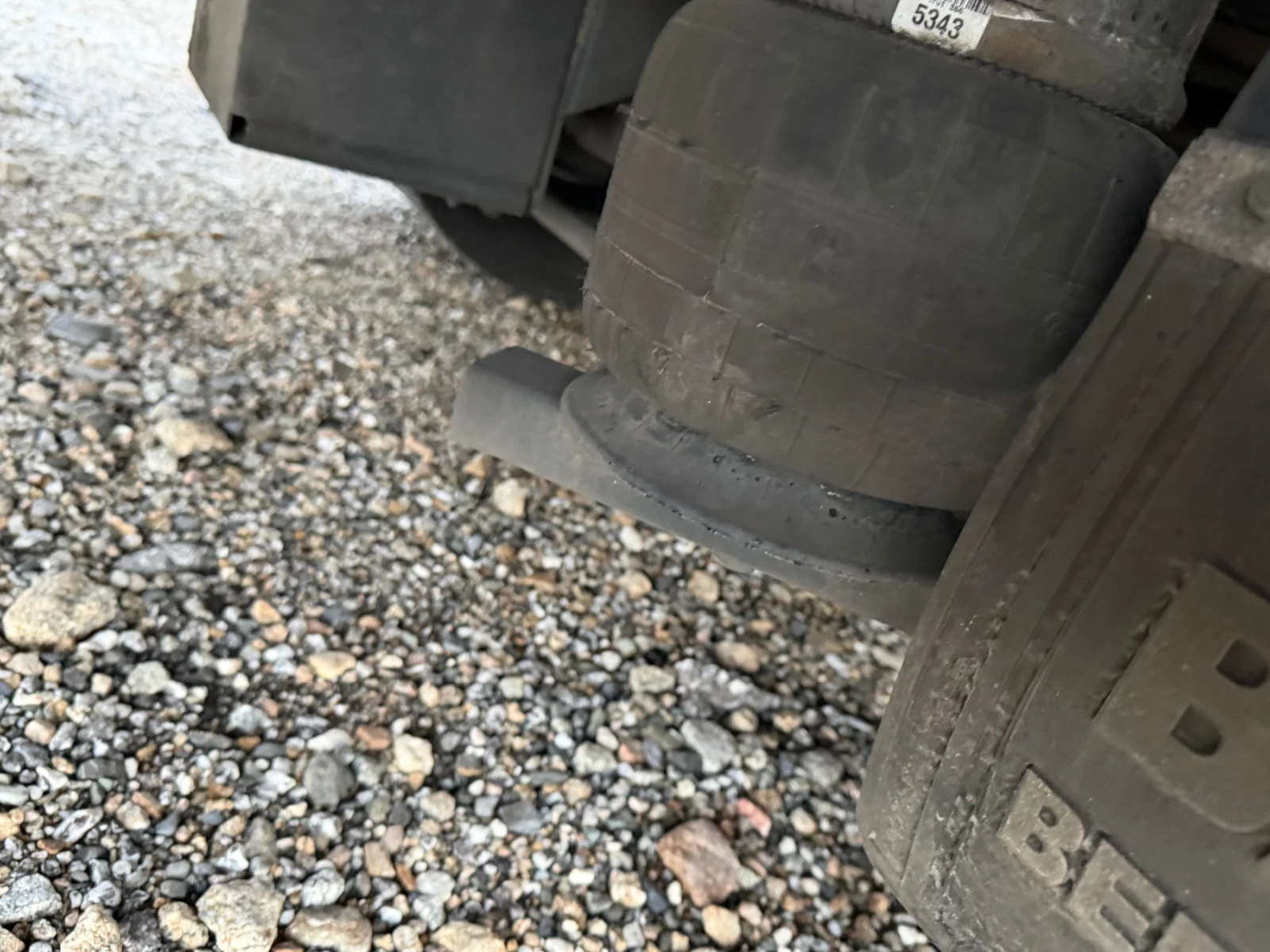 Iveco Daily 3.0!40-180!До3.5Т!П.Борд!Въз.възглавници!HI-MATIC! - изображение 9