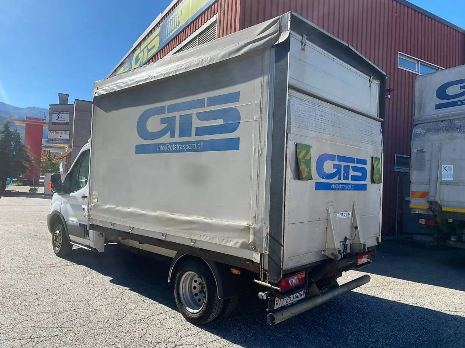 Ford Transit Швейцария , снимка 2 - Бусове и автобуси - 53883816