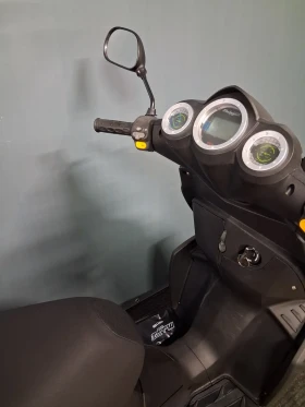 Malaguti Phantom F 12 R 49cc 2т, снимка 12