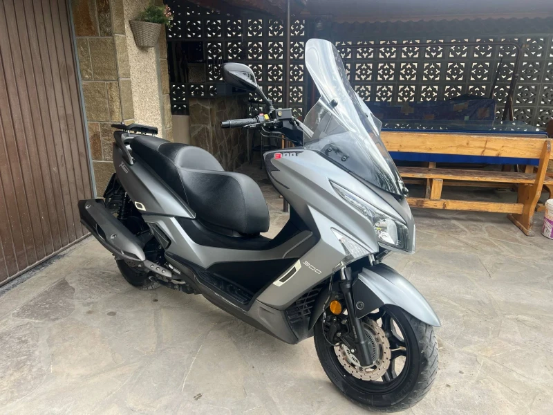 Kymco Downtown X-TOWN 300ie LED, снимка 5 - Мотоциклети и мототехника - 46485038