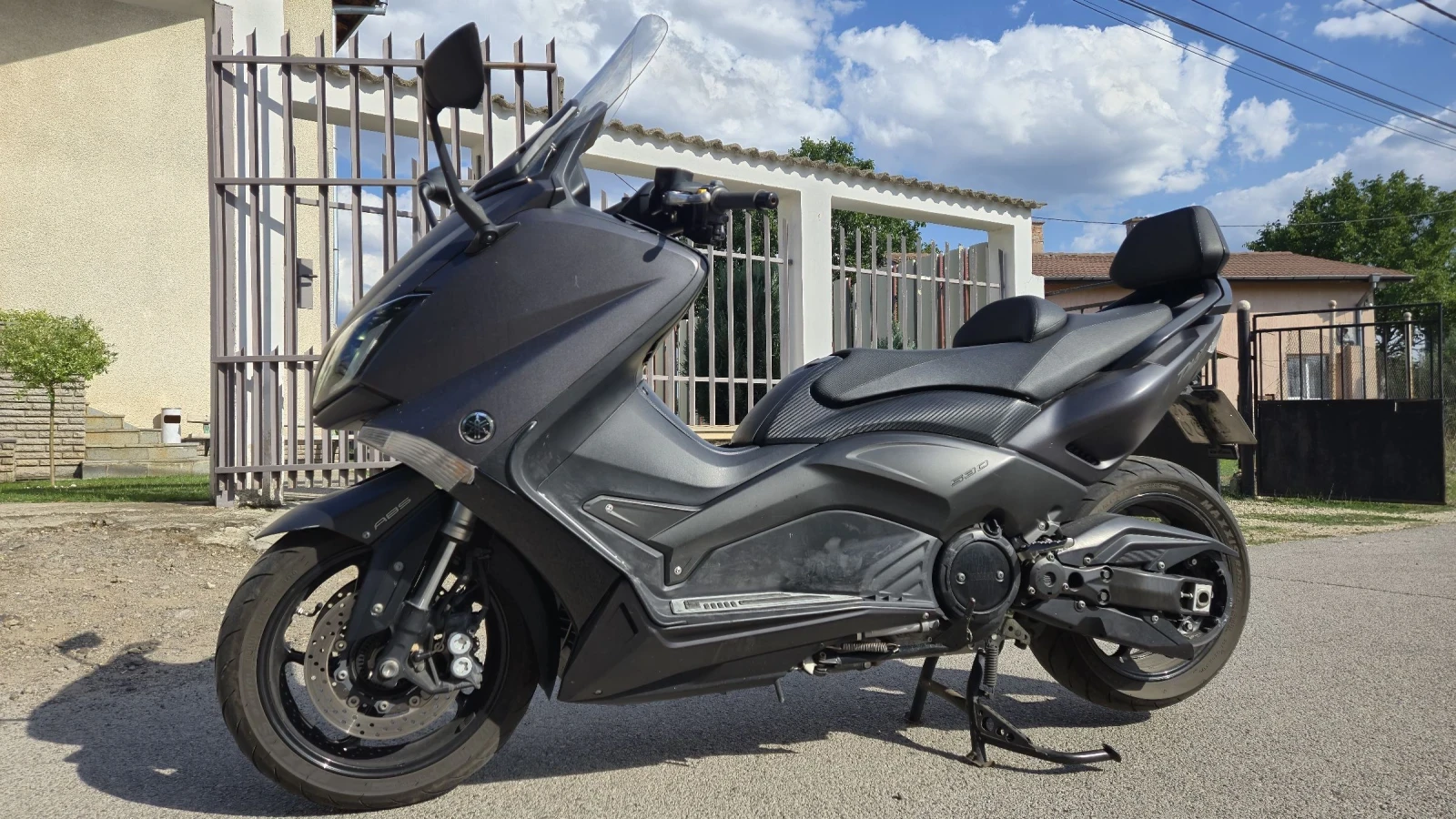 Yamaha T-max T-MAKS KEYLESS 530cc - изображение 6