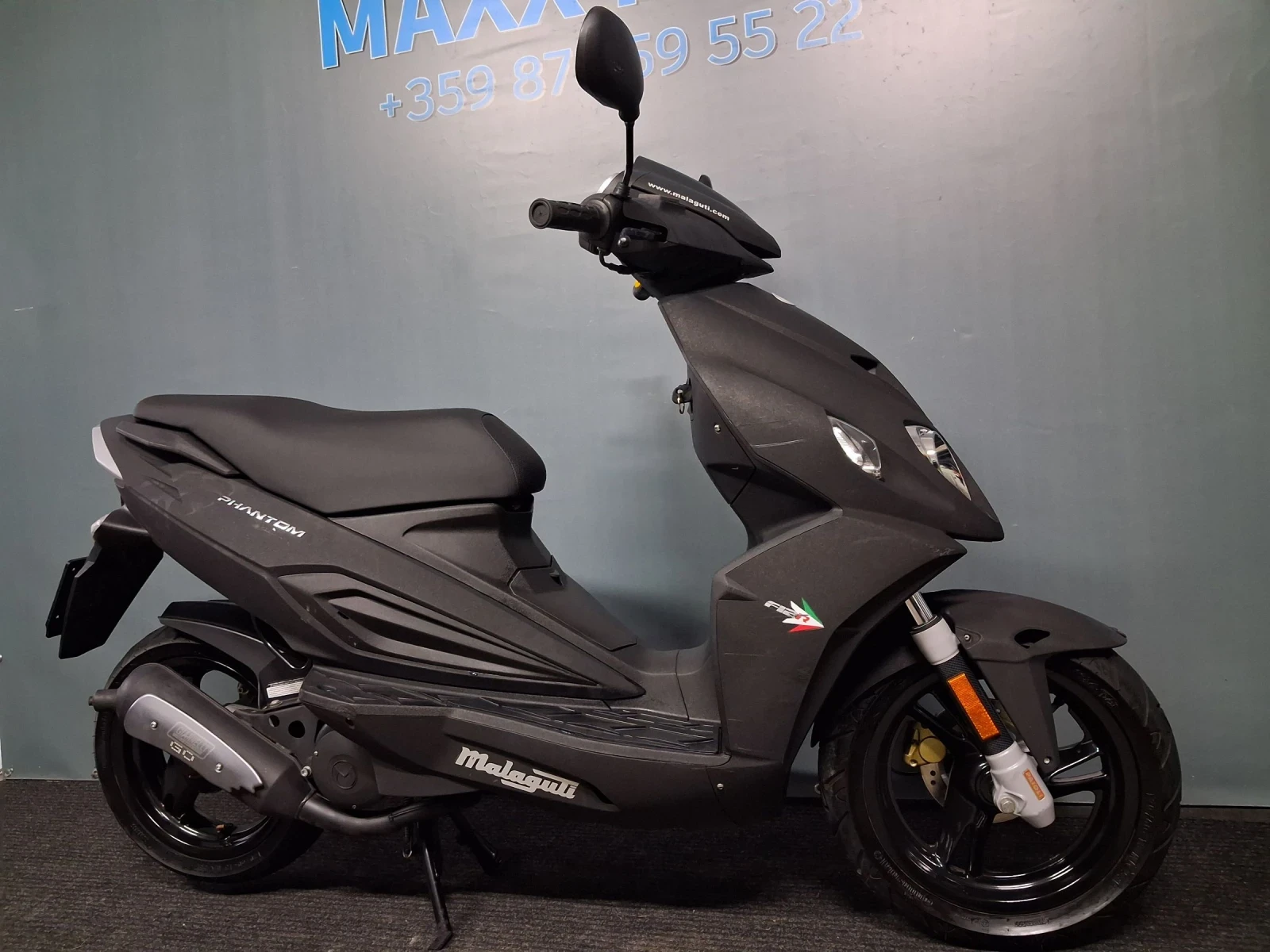 Malaguti Phantom F 12 R 49cc 2т, снимка 9 - Мотоциклети и мототехника - 53879389