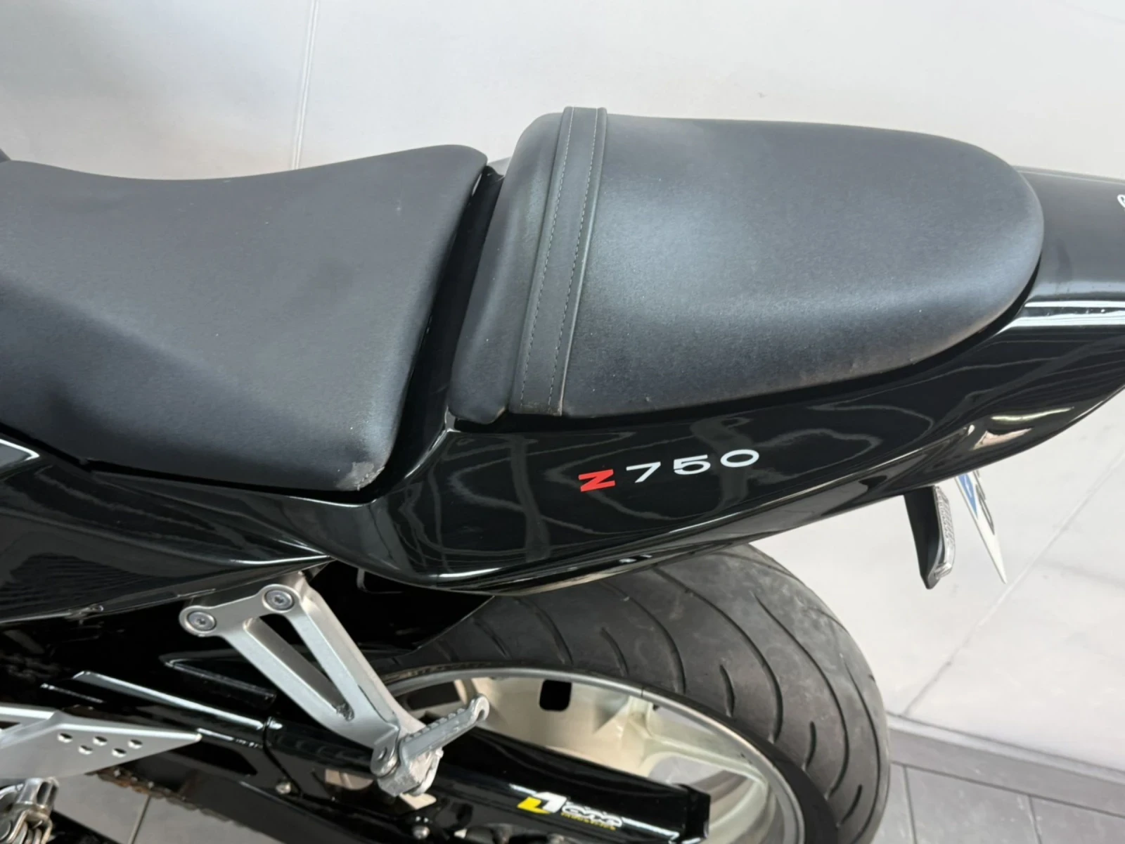 Kawasaki Z Z750, снимка 7 - Мотоциклети и мототехника - 54167384