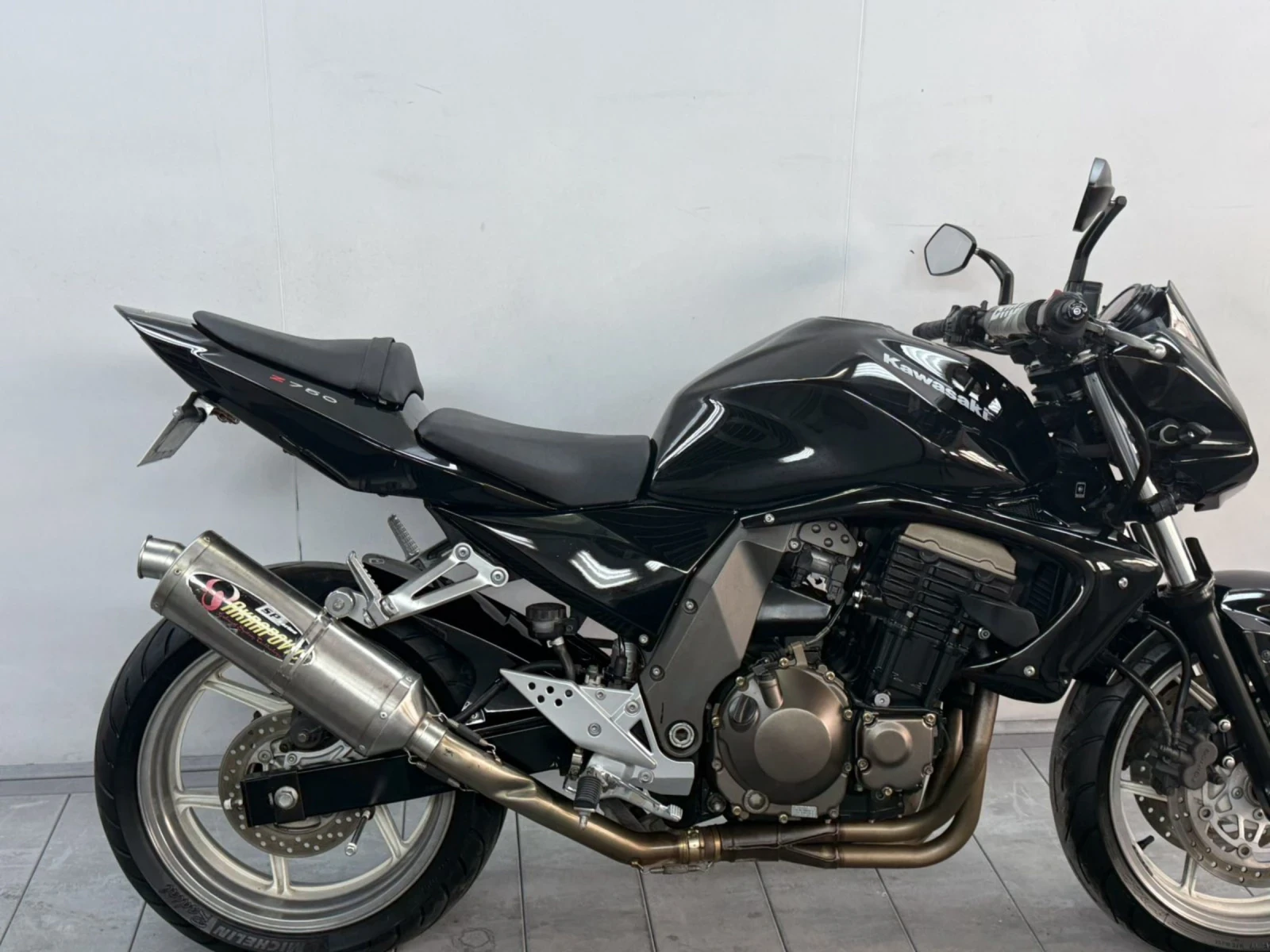 Kawasaki Z Z750, снимка 10 - Мотоциклети и мототехника - 54167384