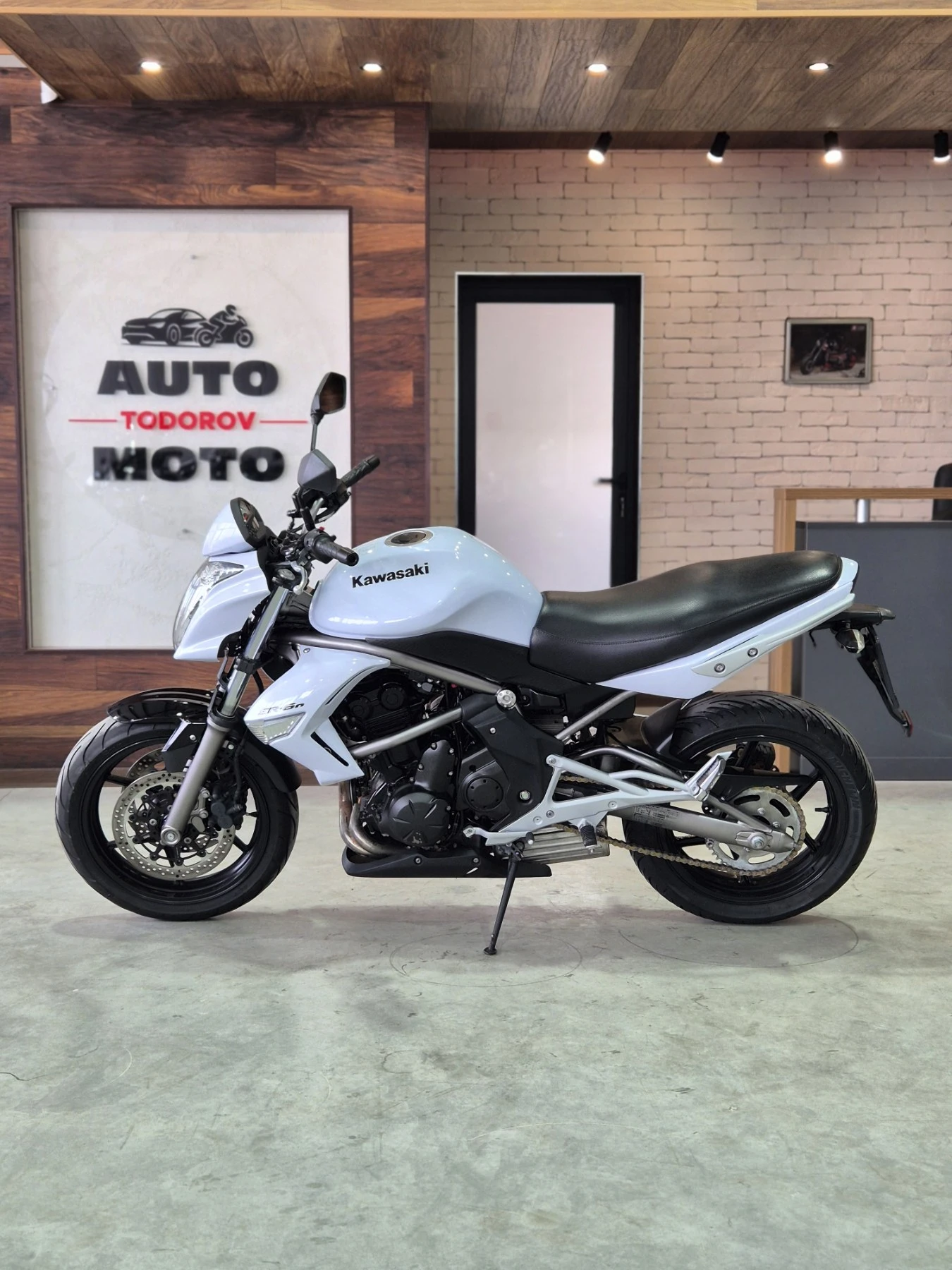 Kawasaki ER -6n 650 Нов внос от ШВЕЙЦАРИЯ!, снимка 4 - Мотоциклети и мототехника - 54946140