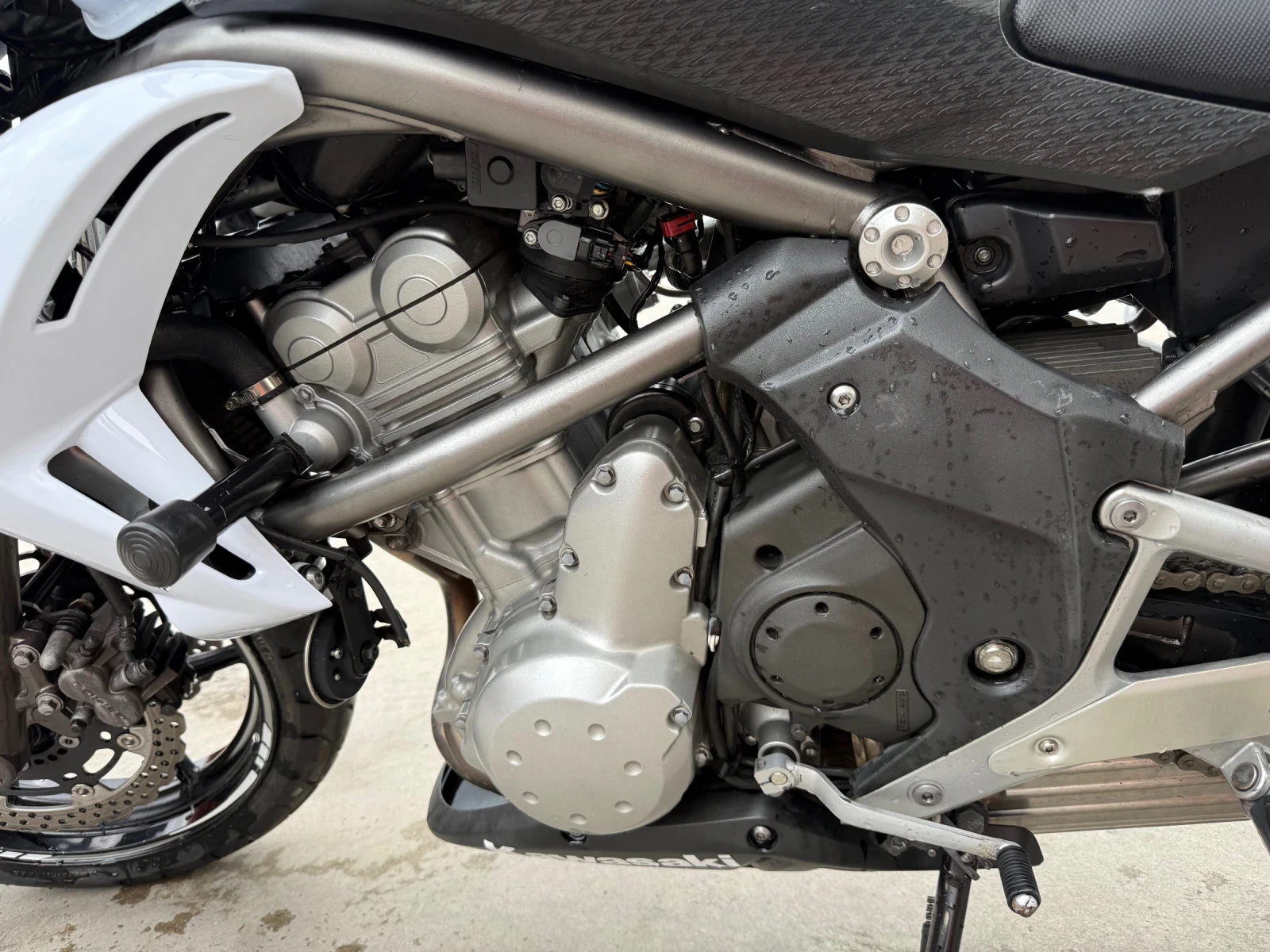 Kawasaki ER 650, снимка 6 - Мотоциклети и мототехника - 56014636