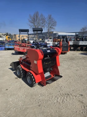 Мини челни товарачи Bobcat Бензинов, двуцилиндров., снимка 5